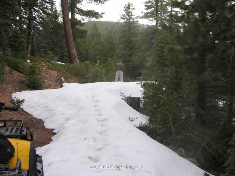 59. Steve makes yellow snow 300 feet from our last break..go figure..jpg